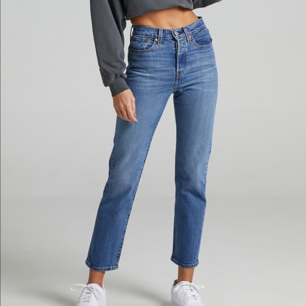 Levi's Wedgie Straight Jeans